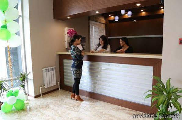 Lacasa Hotel Atyrau Ngoại thất bức ảnh